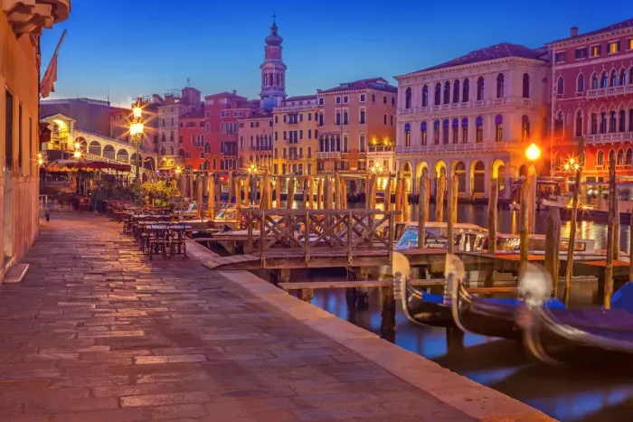 Framed Print : The Grand Canal in Venice Framed Print : The Grand Canal in Venice