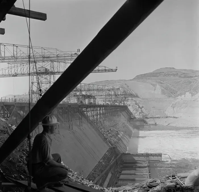 Framed Print : Grand Coulee Dam, Washington Framed Print : Grand Coulee Dam, Washington