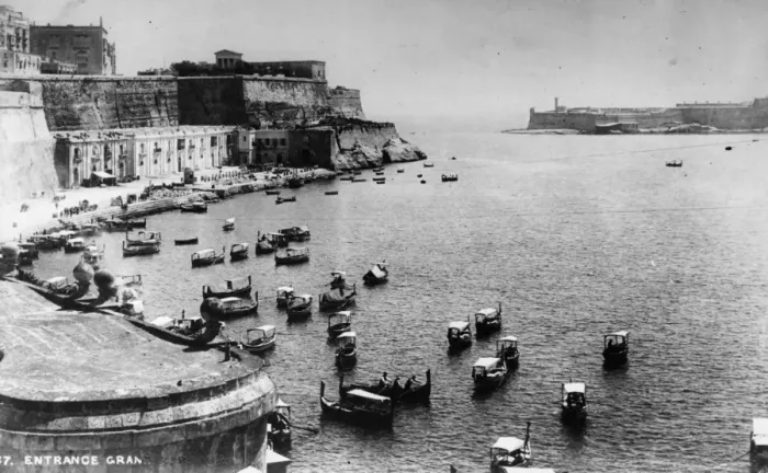 Framed Print : Grand Harbour Framed Print : Grand Harbour
