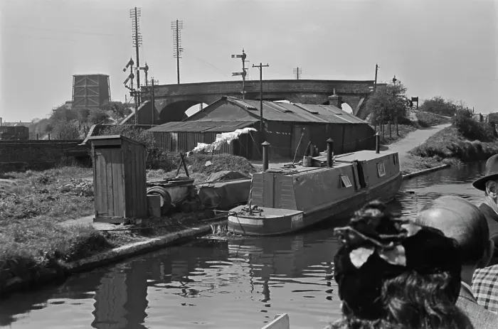 Framed Print : Grand Union Canal