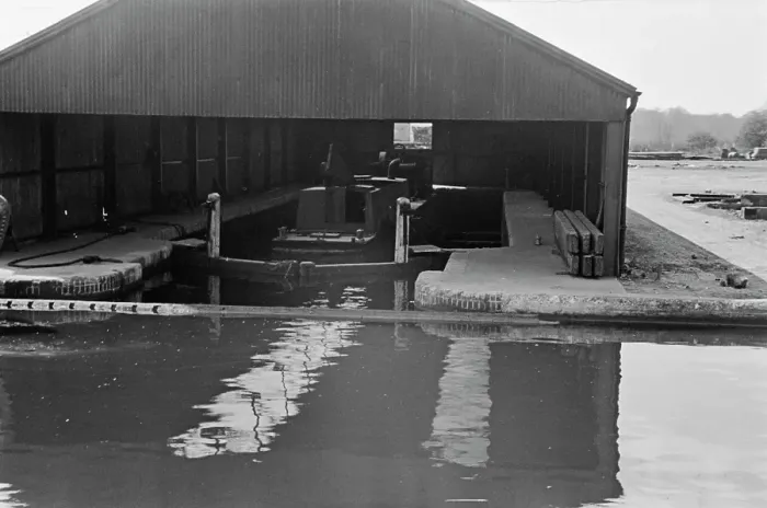 Framed Print : Grand Union Canal Framed Print : Grand Union Canal