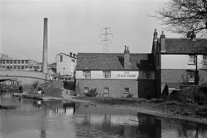 Framed Print : Grand Union Canal Framed Print : Grand Union Canal