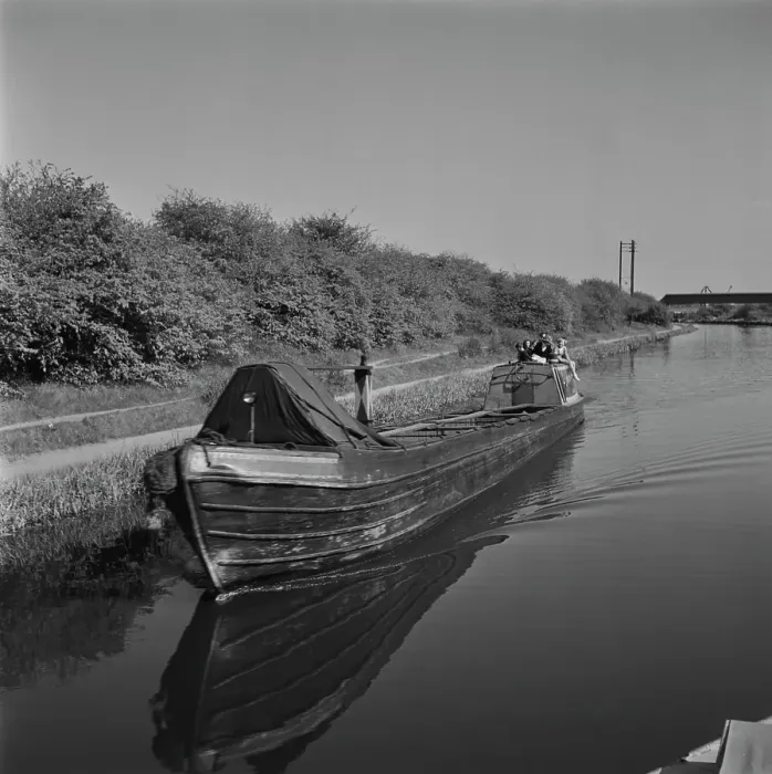 Framed Print : Grand Union Canal Framed Print : Grand Union Canal