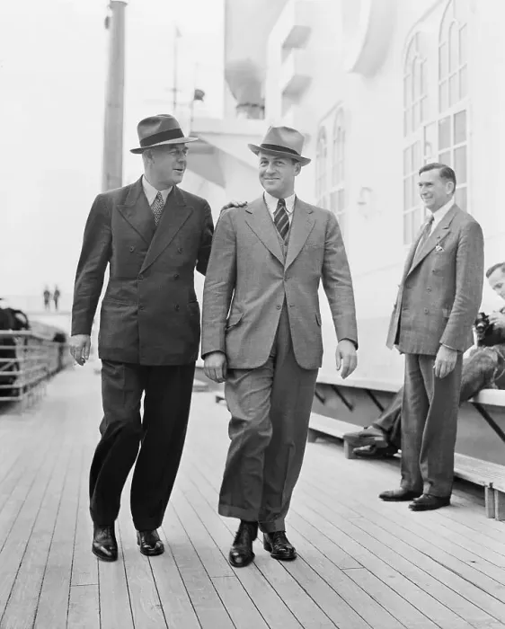 Framed Print : Grantland Rice with Bobby Jones