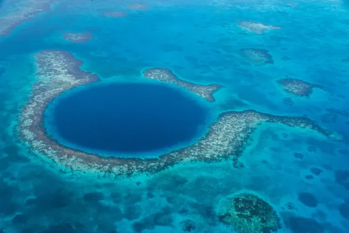 Framed Print : Great Blue Hole, Belize Framed Print : Great Blue Hole, Belize