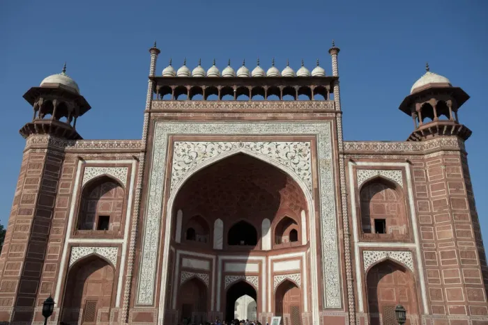 Framed Print : Great gate (Darwaza-i rauza) gateway to the Taj Mahal, Agra, Uttar Pradesh, India Framed Print : Great gate (Darwaza-i rauza) gateway to the Taj Mahal, Agra, Uttar Pradesh, India