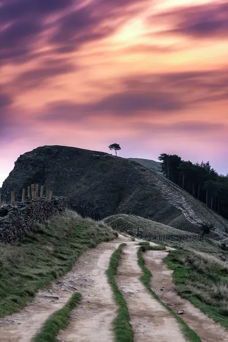 Framed Print : Great Ridge September sunrise, Castleton, Derbyshire Peak District. UK