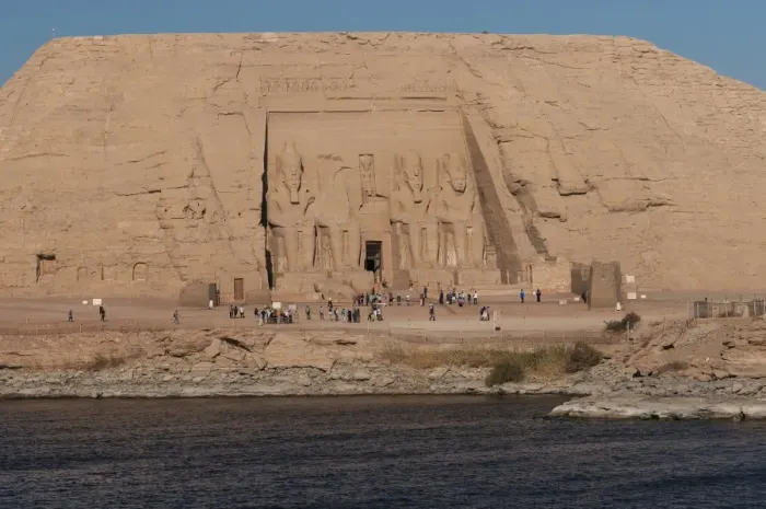 Framed Print : The Great Temple of Abu Simbel Framed Print : The Great Temple of Abu Simbel