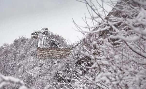 great wall of china in winter