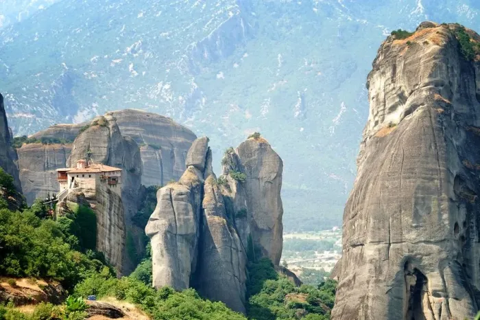 Framed Print : Greece, Thessaly, Meteora monasteries complex, View of Rousanou Monastery Framed Print : Greece, Thessaly, Meteora monasteries complex, View of Rousanou Monastery