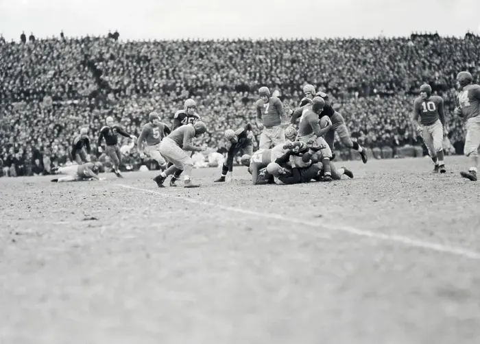 Framed Print : Green Bay Packers Beating New York Giants Football Team Framed Print : Green Bay Packers Beating New York Giants Football Team