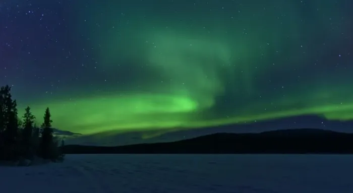 Framed Print : The green light of the Aurora Framed Print : The green light of the Aurora