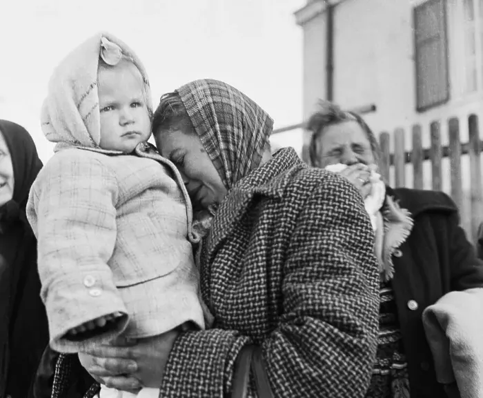 Framed Print : Grief Stricken Refugee Mother Clinging to Her Child Framed Print : Grief Stricken Refugee Mother Clinging to Her Child