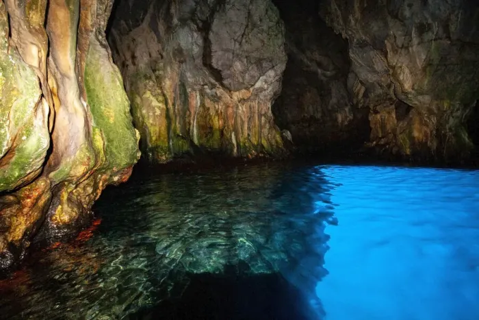 Framed Print : Grotta Azzurra (Blue Grotto), famous natural blue cave in Capri, Naples, Italy Framed Print : Grotta Azzurra (Blue Grotto), famous natural blue cave in Capri, Naples, Italy