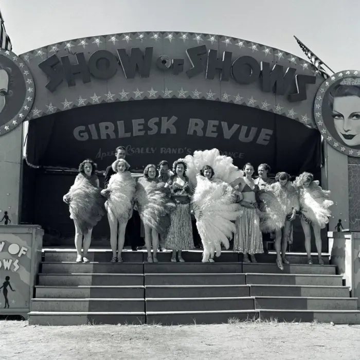 Framed Print : Group Of Fan Dancers