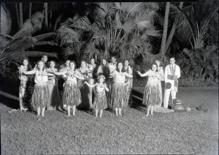 Framed Print : Group Of Hawaiin Dancers Framed Print : Group Of Hawaiin Dancers