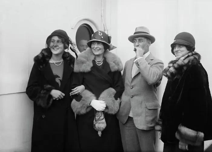 Framed Print : Group Of Socialites Arriving From Abroad Framed Print : Group Of Socialites Arriving From Abroad