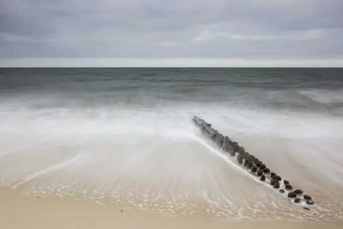 Framed Print : Groynes in the waves, Sylt, Schleswig-Holstein, Germany Framed Print : Groynes in the waves, Sylt, Schleswig-Holstein, Germany