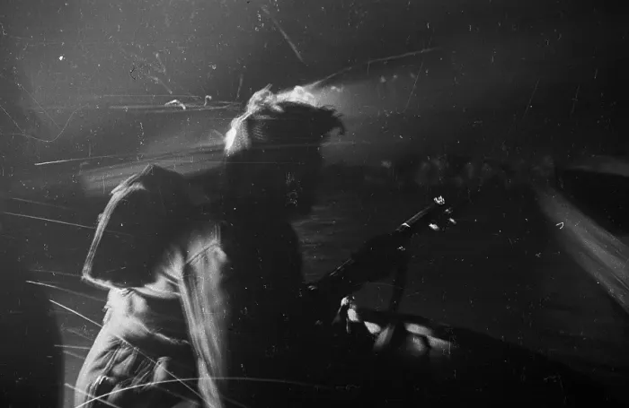 Framed Print : Gunner. 17th April 1943: A British machine gunner in an assault boat during
