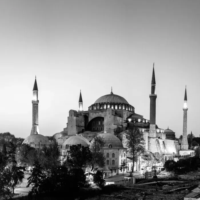 Framed Print : Hagia Sofia (Aya Sofia) at night, Istanbul, Turkey. Black and White Framed Print : Hagia Sofia (Aya Sofia) at night, Istanbul, Turkey. Black and White