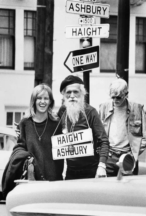 Framed Print : Haight-Ashbury Residents Framed Print : Haight-Ashbury Residents