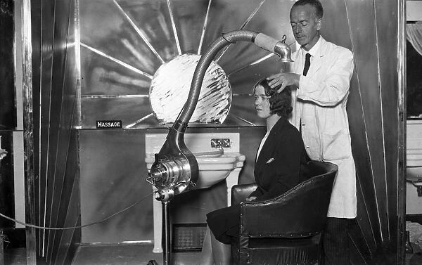 Hairdryer. 1929: The new sunlight ultra-modern cubicle for hairdressing