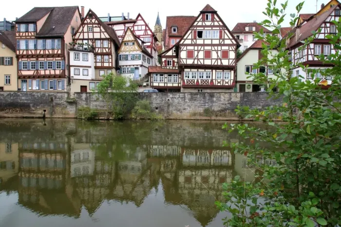 Framed Print : Half-timbered houses reflected, SchwAÔé¼bisch Hall, Germany Framed Print : Half-timbered houses reflected, SchwAÔé¼bisch Hall, Germany