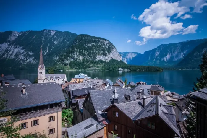 Framed Print : Hallstatt. The small picturesque town Hallstatt in the heart of the Austrian Alps Framed Print : Hallstatt. The small picturesque town Hallstatt in the heart of the Austrian Alps