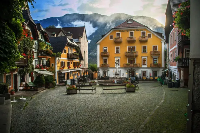 Framed Print : Hallstatt central plaza