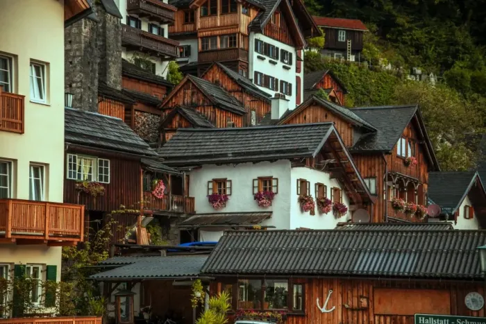 Framed Print : Hallstatt houses Framed Print : Hallstatt houses