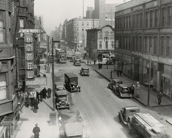 Framed Print : Halsted Street, Chicago, 1934 Framed Print : Halsted Street, Chicago, 1934