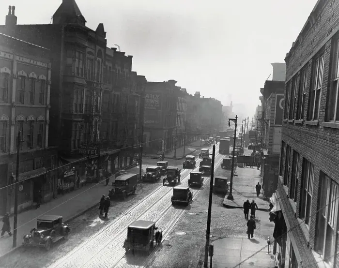 Framed Print : Halsted Street, Chicago Framed Print : Halsted Street, Chicago