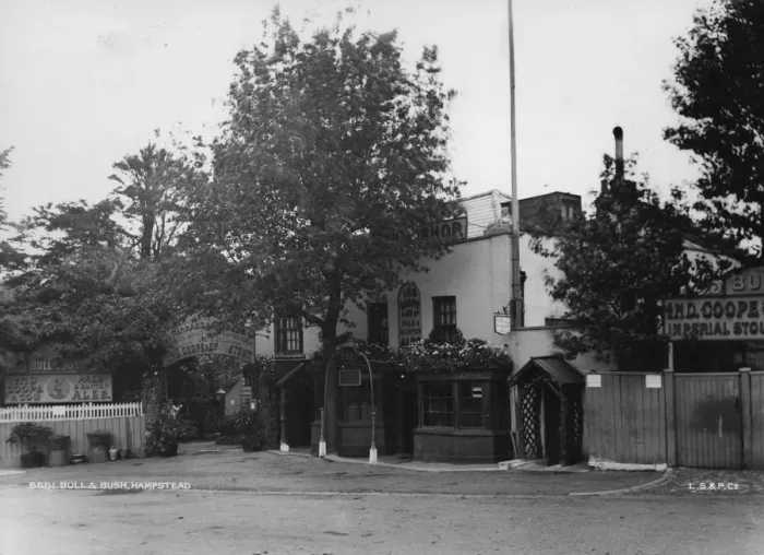 Framed Print : Hampstead Pub Framed Print : Hampstead Pub