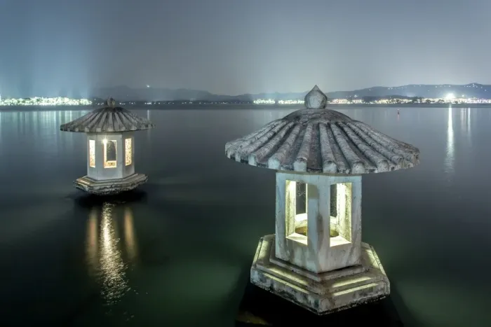 Framed Print : hangzhou west lake