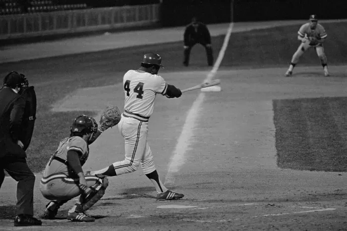 Framed Print : Hank Aaron in Batting Action Framed Print : Hank Aaron in Batting Action