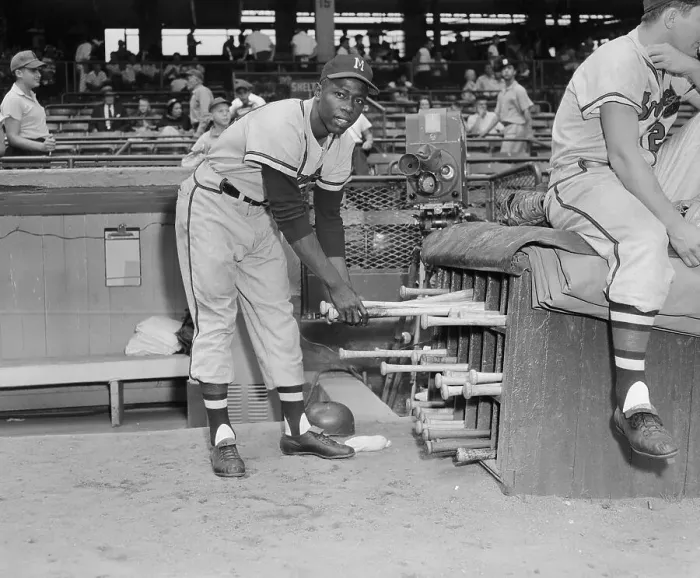 Framed Print : Hank Aaron Getting a Baseball Bat Framed Print : Hank Aaron Getting a Baseball Bat