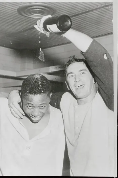 Framed Print : Hank Aaron and Johnny Logan After Braves Win Pennant Framed Print : Hank Aaron and Johnny Logan After Braves Win Pennant