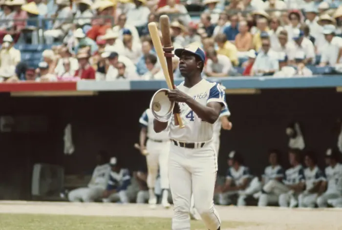 Framed Print : Hank Aaron Warming Up to Bat