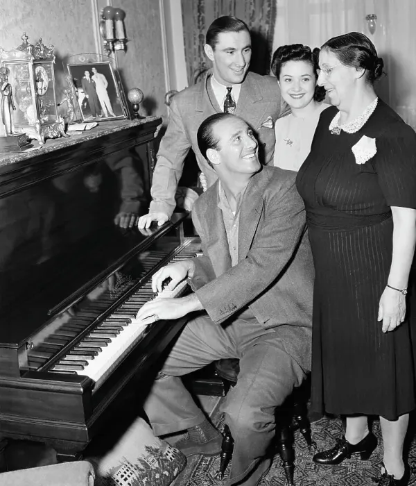 Framed Print : Hank Greenberg At Piano With Family Framed Print : Hank Greenberg At Piano With Family