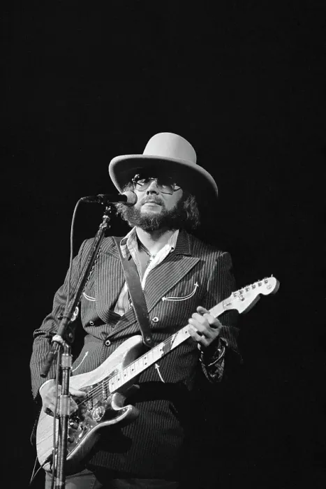 Framed Print : Hank Williams Jr. In Concert Framed Print : Hank Williams Jr. In Concert