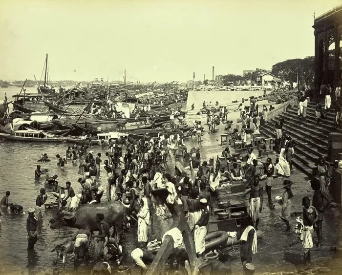 Framed Print : Harbour with many people at the Hoogly near Calcutta, river in the Indian state of West Bengal, 1887, India, Historic, digitally restored reproduction from an original of the time Framed Print : Harbour with many people at the Hoogly near Calcutta, river in the Indian state of West Bengal, 1887, India, Historic, digitally restored reproduction from an original of the time