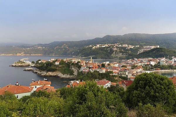 Harbour town of Amasra, Bartin Province, coast of the Black Sea, Black Sea Region, Turkey