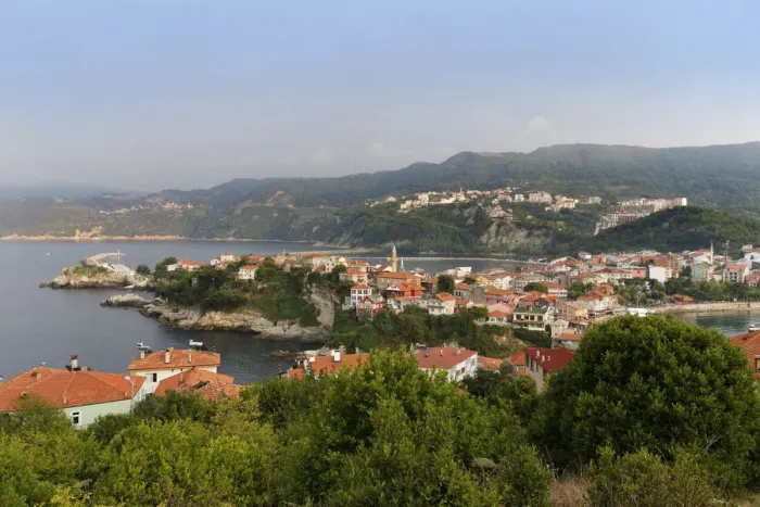 Framed Print : Harbour town of Amasra, Bartin Province, coast of the Black Sea, Black Sea Region, Turkey Framed Print : Harbour town of Amasra, Bartin Province, coast of the Black Sea, Black Sea Region, Turkey