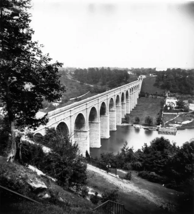 Framed Print : Harlem Aqueduct Framed Print : Harlem Aqueduct