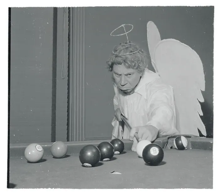 Framed Print : Harpo Marx Shooting Pool