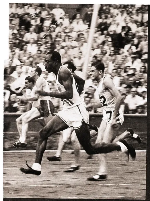 Framed Print : Harrison Dillard Winning 100 Meter Heat Framed Print : Harrison Dillard Winning 100 Meter Heat