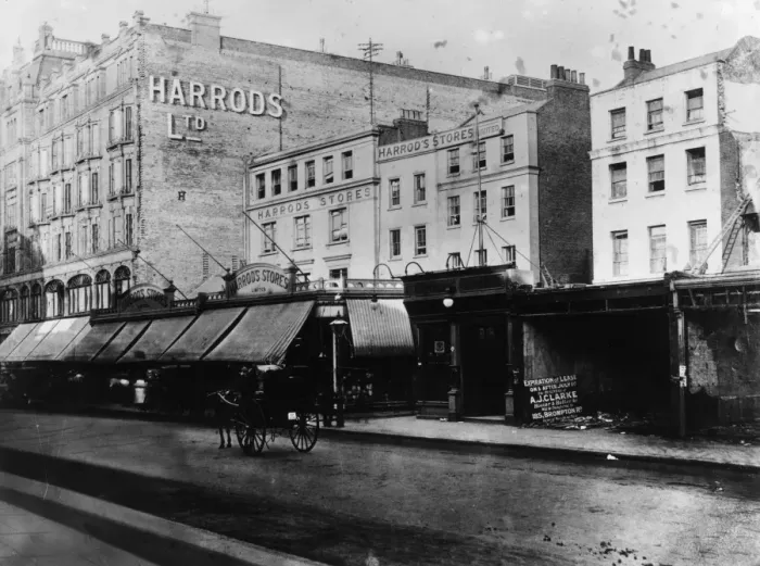 Framed Print : Harrod s. 1901: Harrods store and original shop in Knightsbridge, London Framed Print : Harrod s. 1901: Harrods store and original shop in Knightsbridge, London