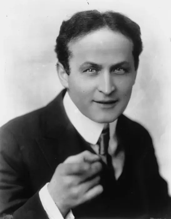 Framed Print : Harry Houdini