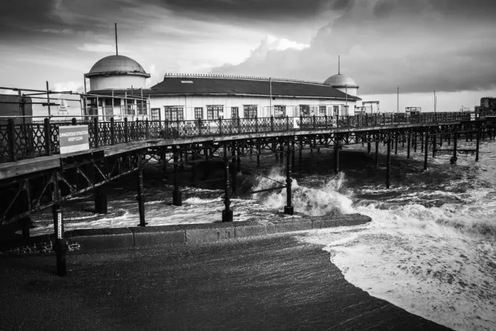 Framed Print : Hastings Pier, England Framed Print : Hastings Pier, England