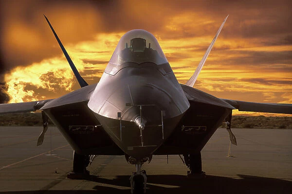 Head-on view of a USAF Lockheed Martin F-22A Raptor stealth jet fighter